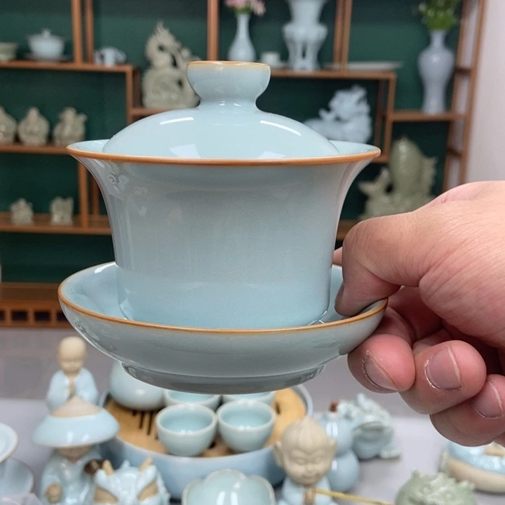 瓷天****5天青色张君老师三才马蹄