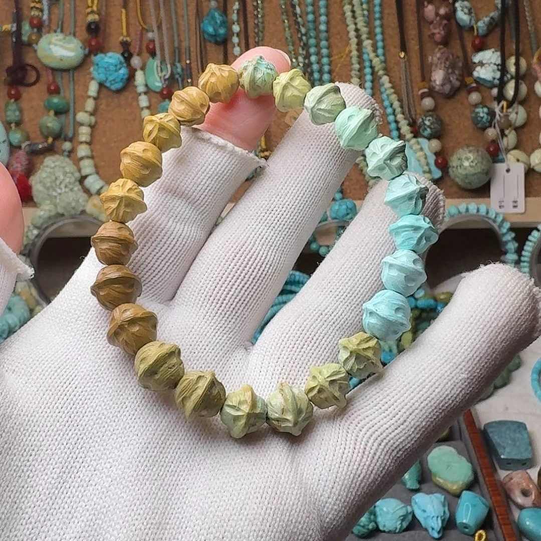 绿松石珠宝奇石未镶嵌发*?18.8g/10mm