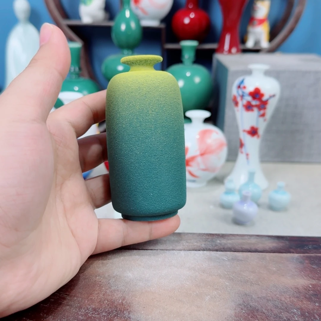 陶瓷手工小花器摆件