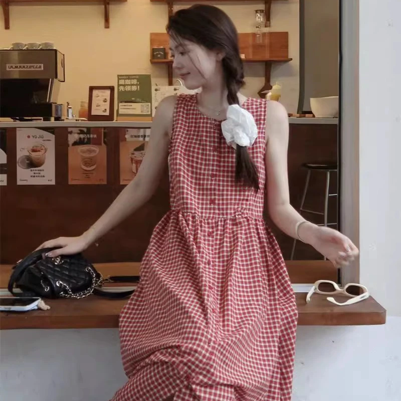 法式复古红色格子背心连衣裙女夏季新款韩系小个子宽松甜美长裙子