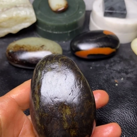 和田玉珠宝奇石未镶嵌