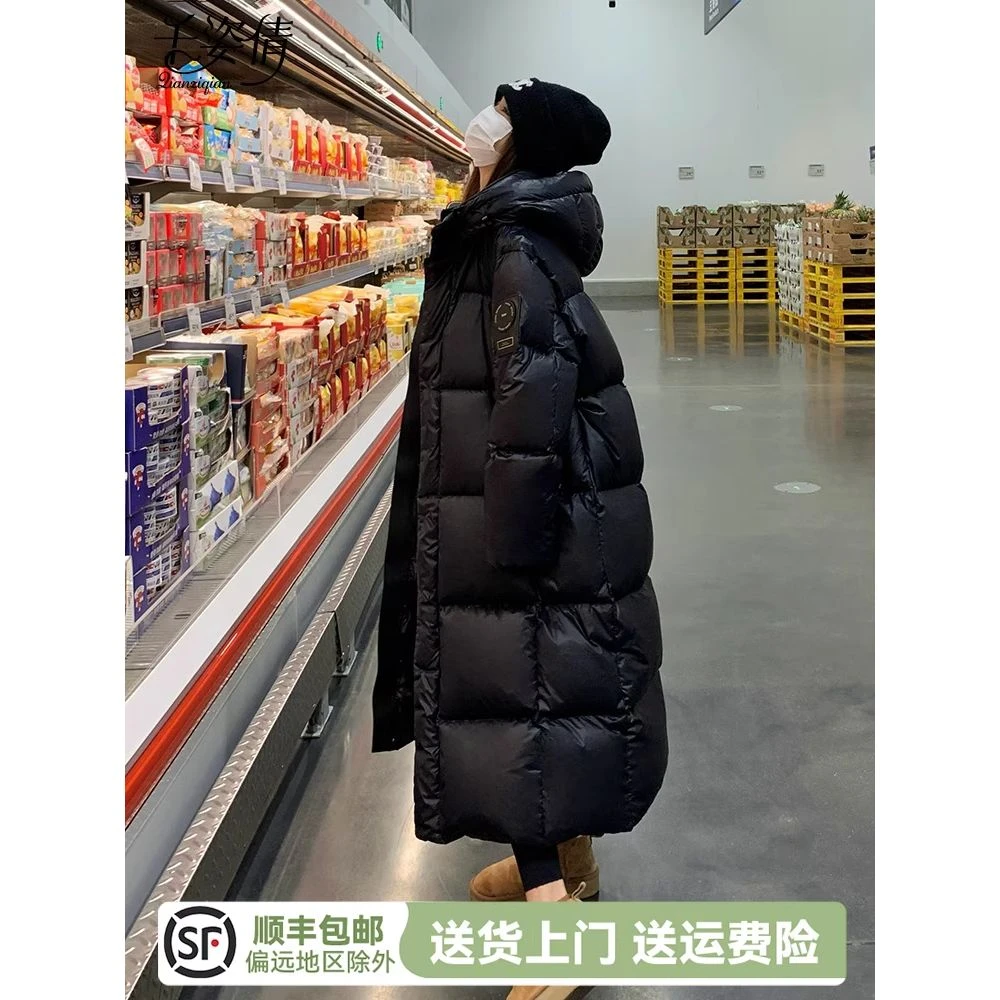 黑金鹅绒羽绒服女冬季2025新款韩版连帽宽松过膝加厚保暖长款外套