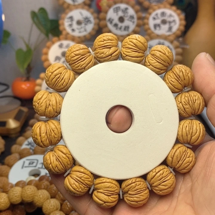 【闪购商品】小*桃核芭蕉扇桃核手串手链