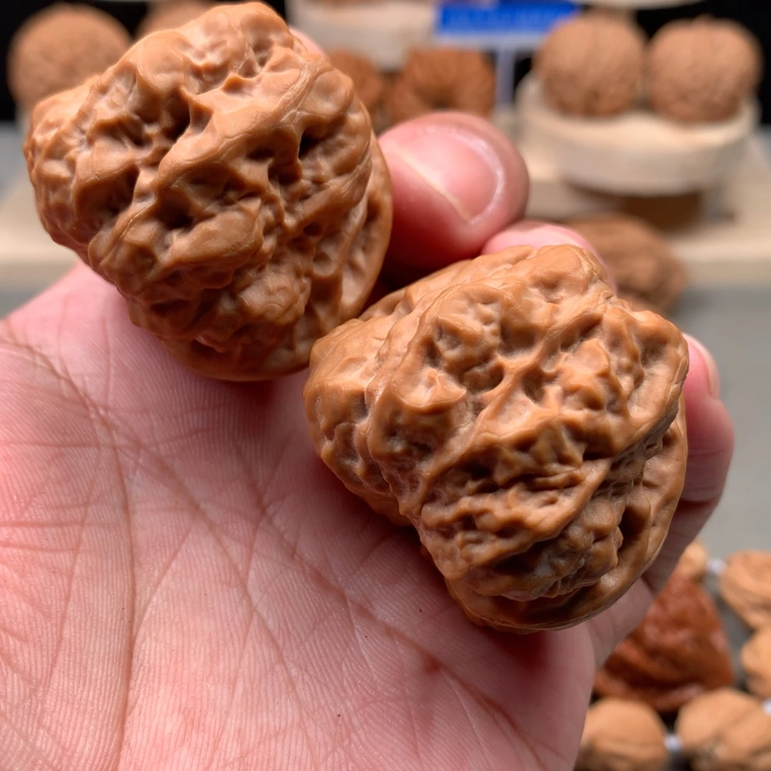 文玩核桃吊坠平谷蛤蟆头