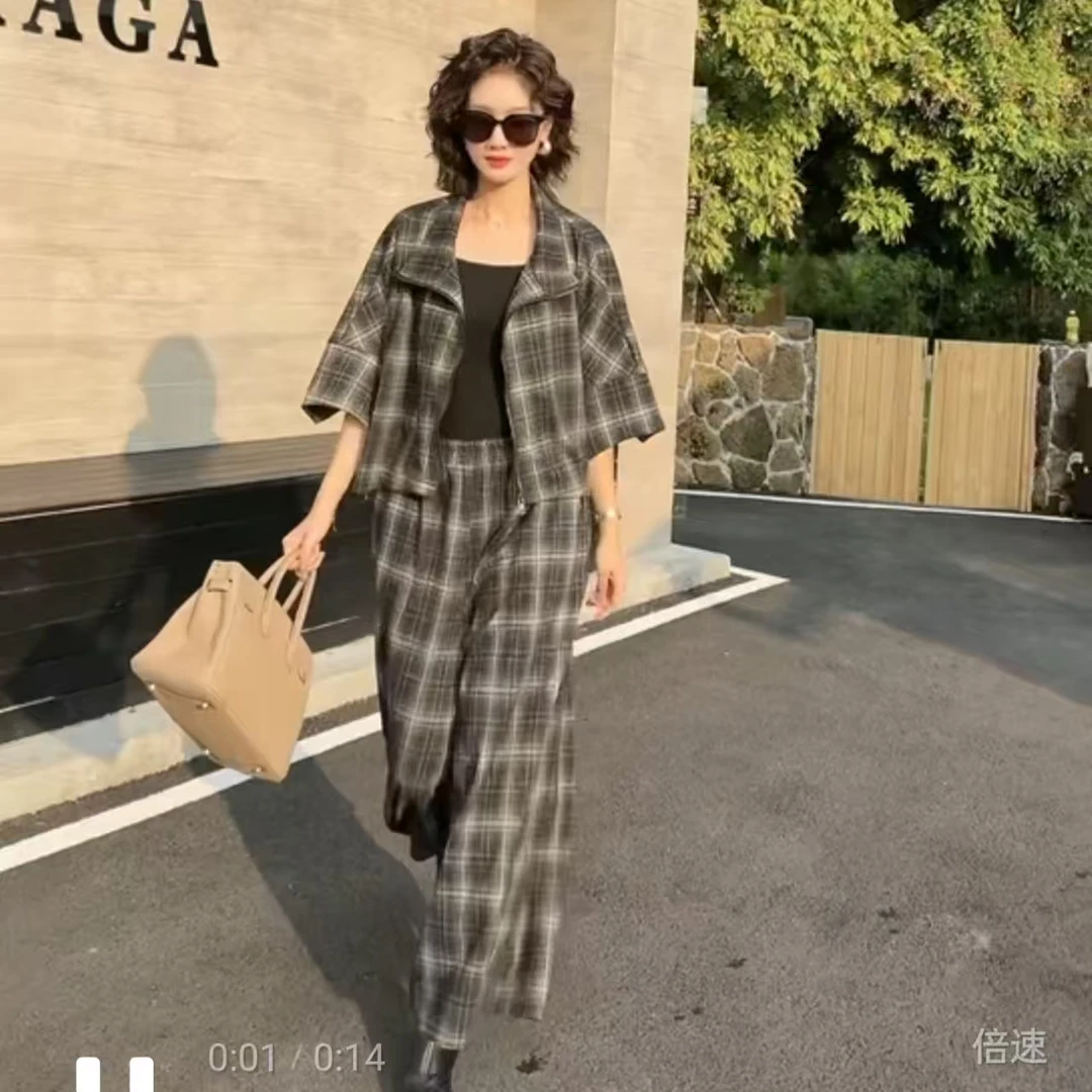 秋季时尚休闲宽松格子立领开衫阔腿裤两件套套裤