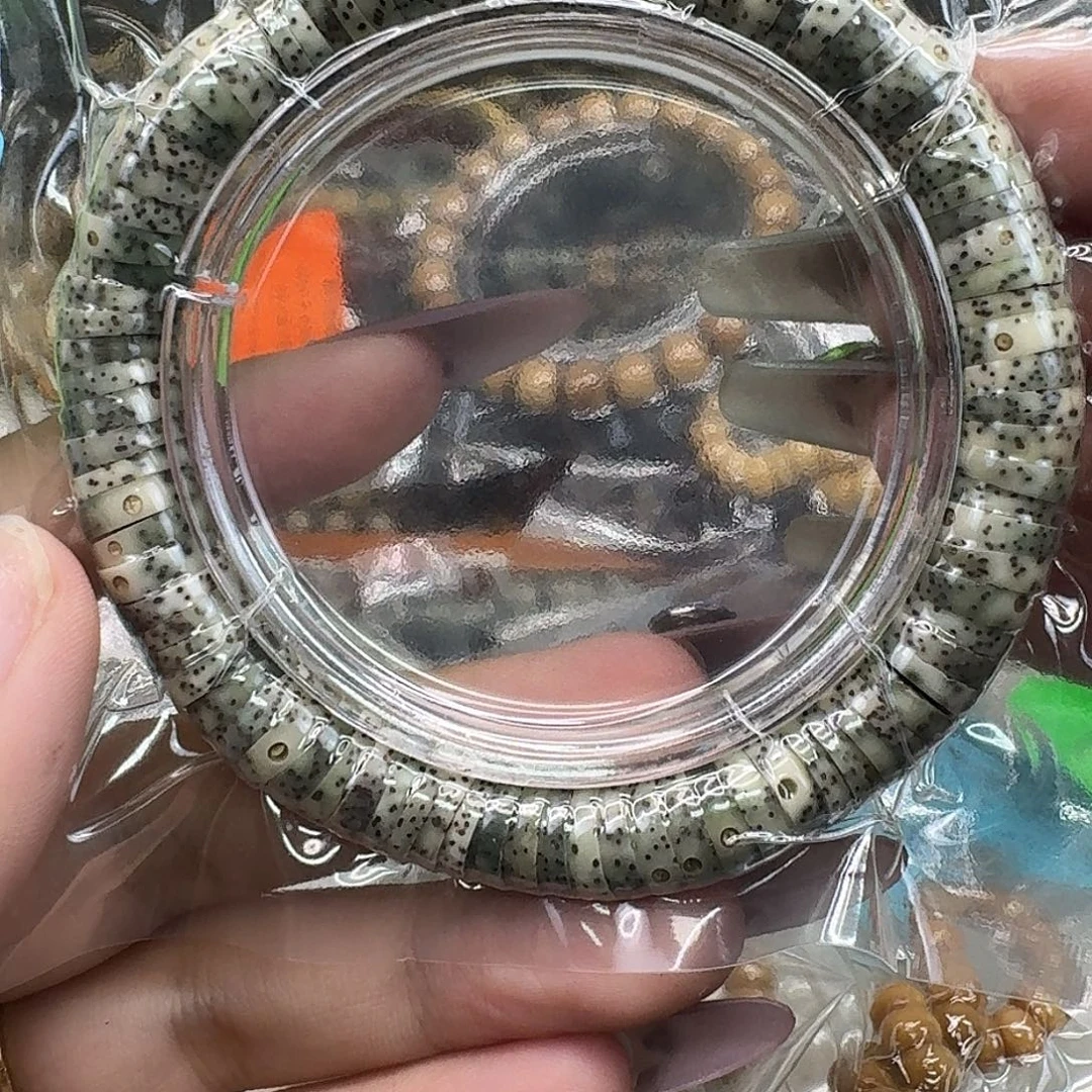 ジ***°手串星月菩提15高端糯冰石玉大肠10