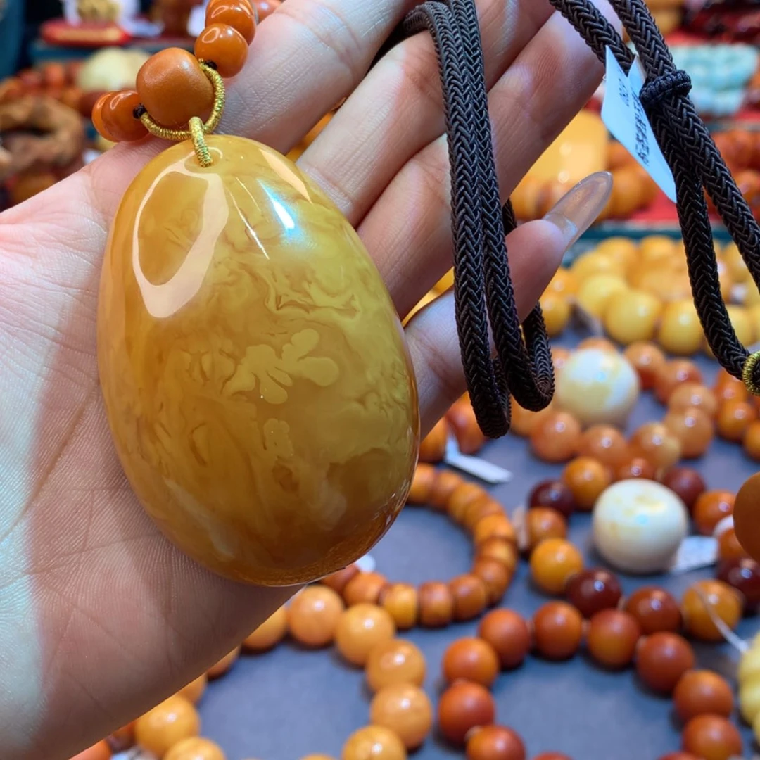 【闪购商品】琥珀吊坠(赠链)未镶嵌