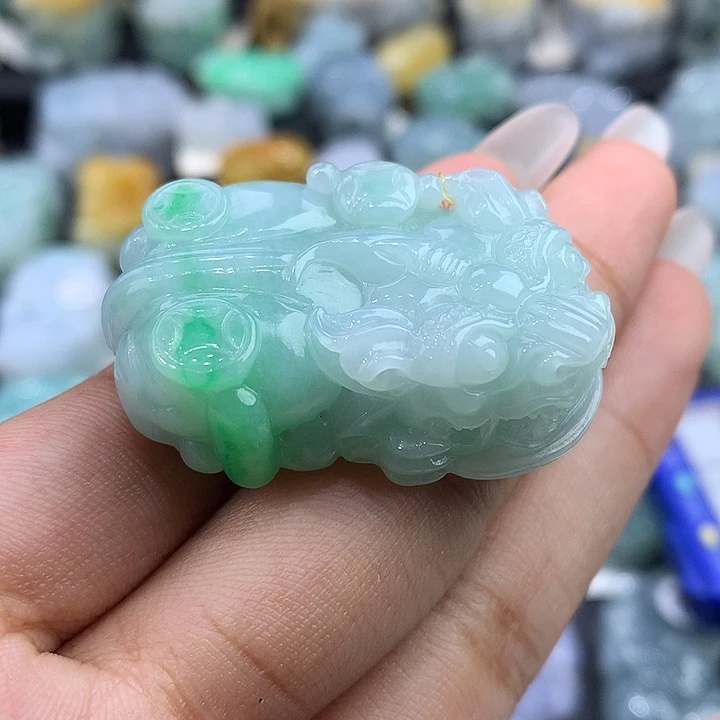 翡翠未镶嵌颈饰天然缅甸翡翠