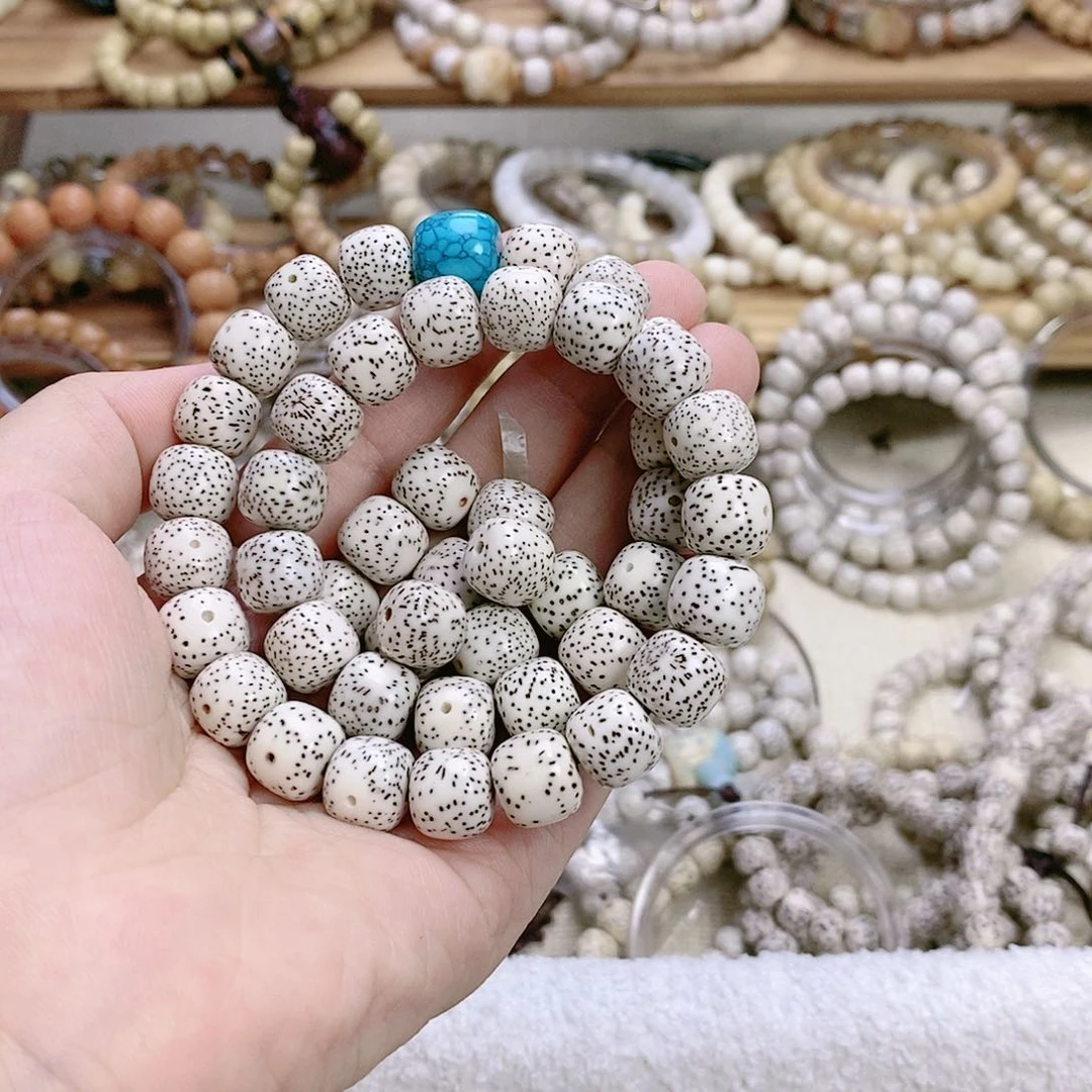 星月菩提手串小*物定制11*10两圈。48