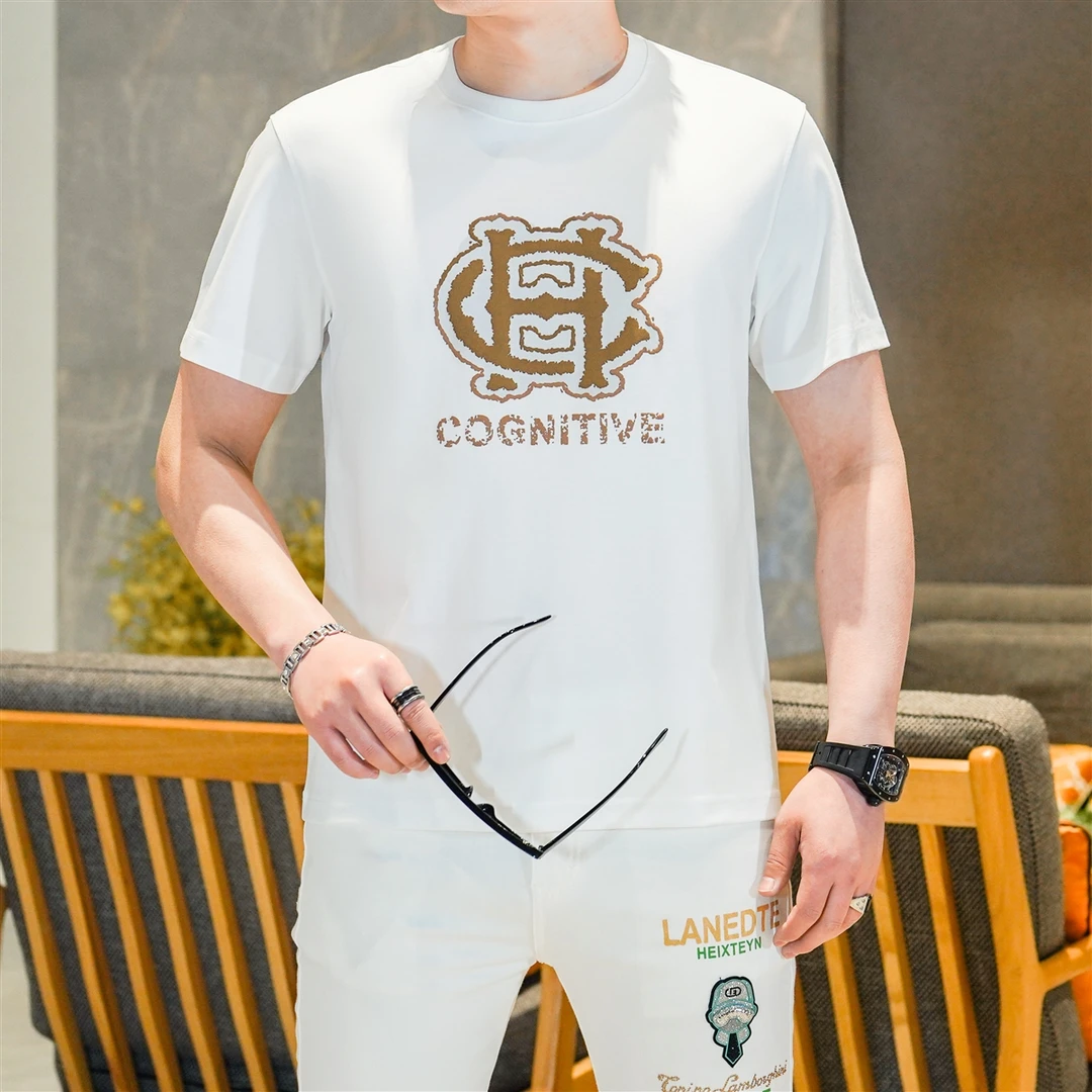 高级感男装2025夏季新款男士简约大气圆领微宽松帅气百搭短袖T恤