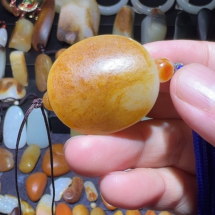 和田玉未镶嵌吊坠(不含链)