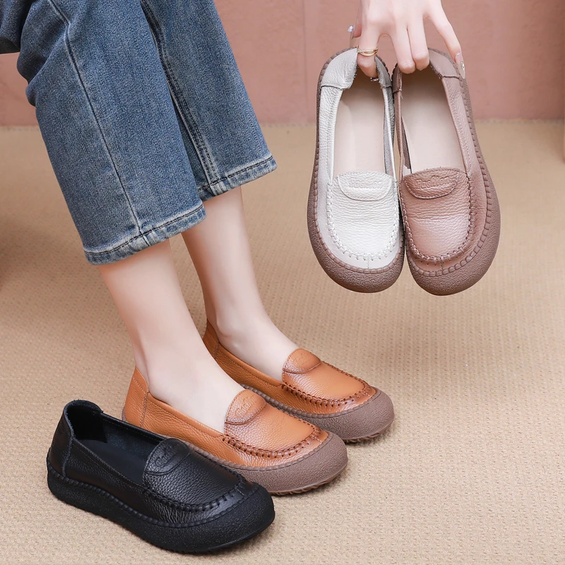 新款真皮妈妈鞋软面软底防滑轻便孕妇鞋复古平底中年女鞋春秋单鞋