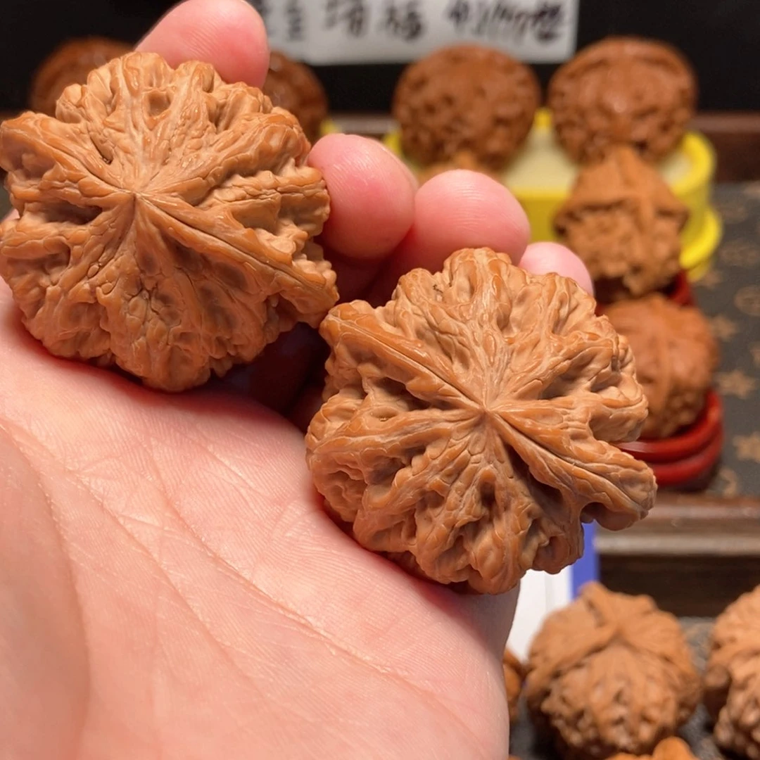 吊坠文玩核桃人**点粗筋