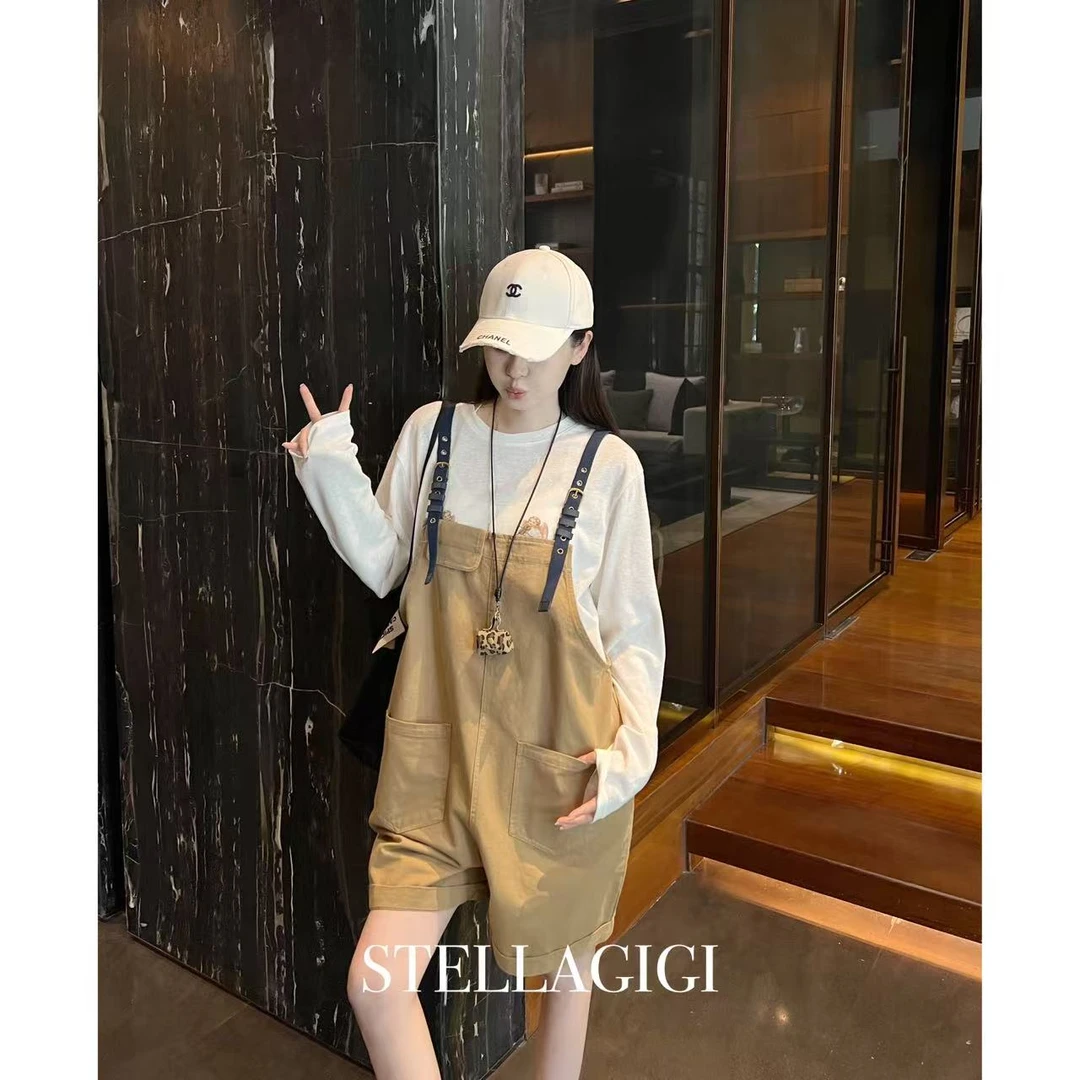 SG / 郭幂幂 SS  时髦奶乖系（肩带可调节）卷边背带短裤K-20250416