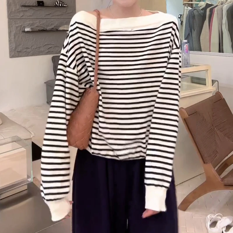 新款时尚斜肩一字肩大领口多种穿法!针织衫LK2505646