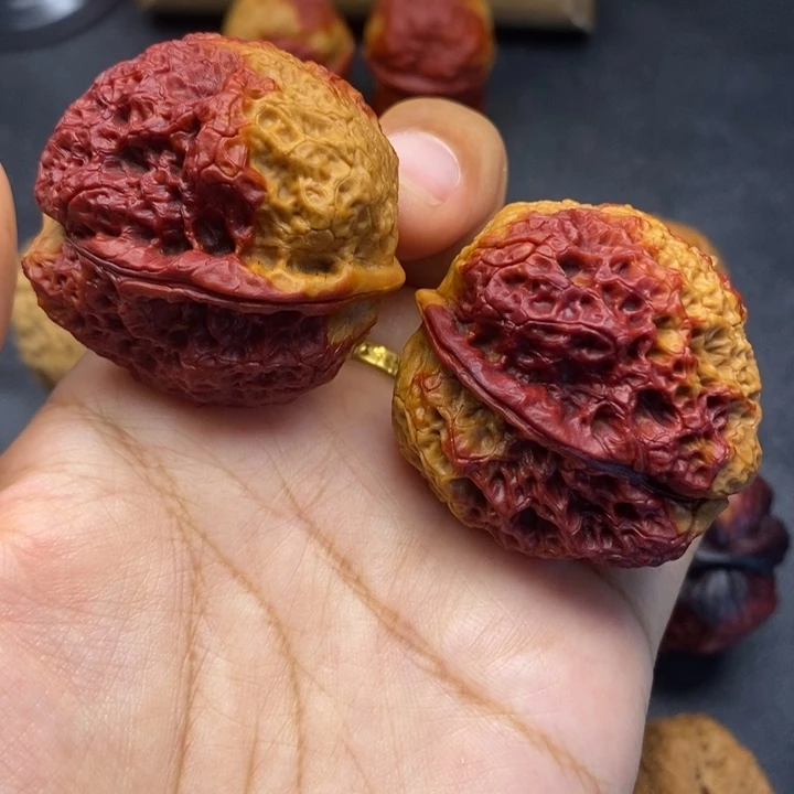 文玩核桃把件40尺饕餮金蟾