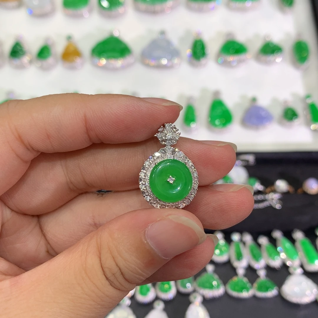 翡翠18K金镶嵌吊坠(不含链)吊坠