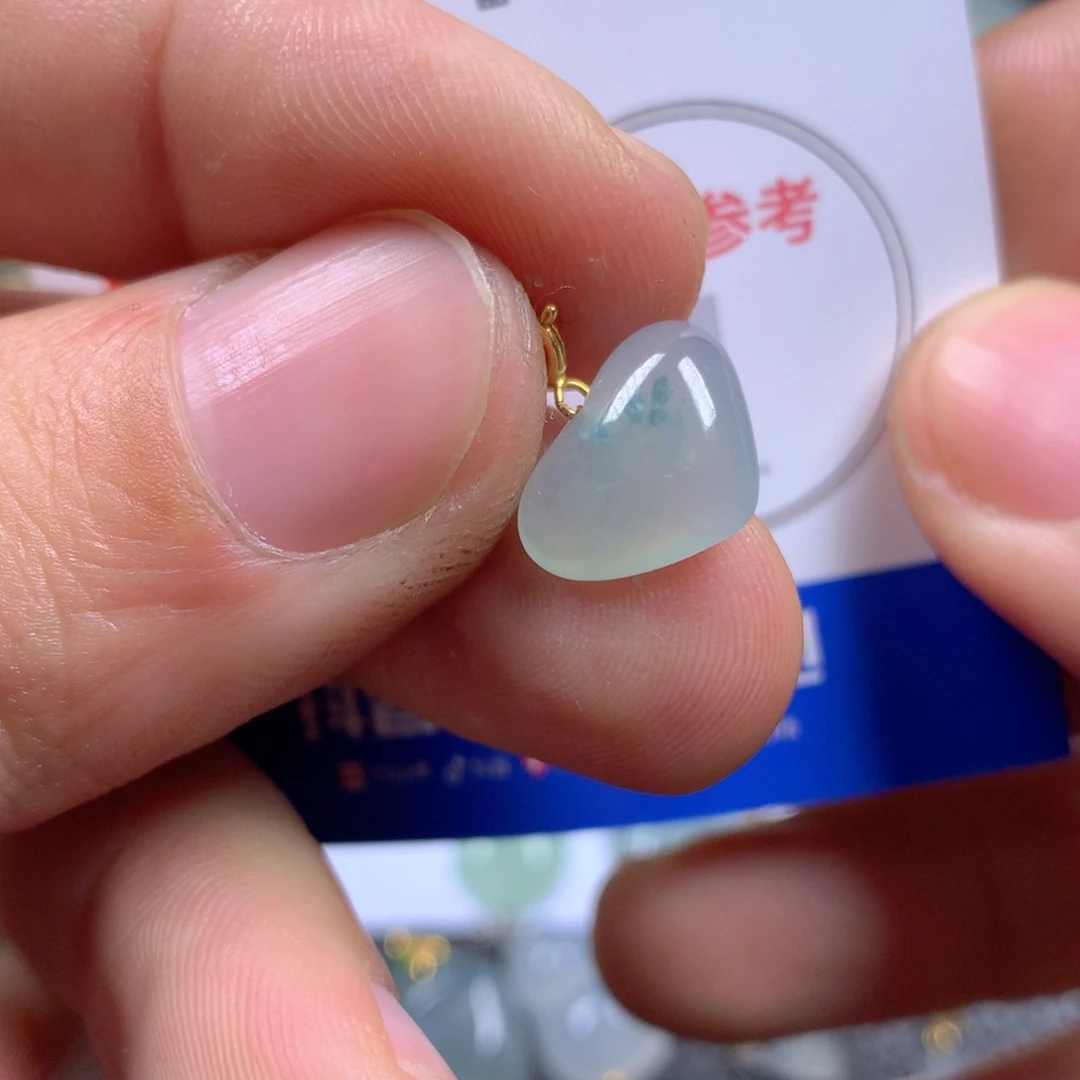 【闪购商品】翡翠颈饰18K金镶嵌可****袋翡翠