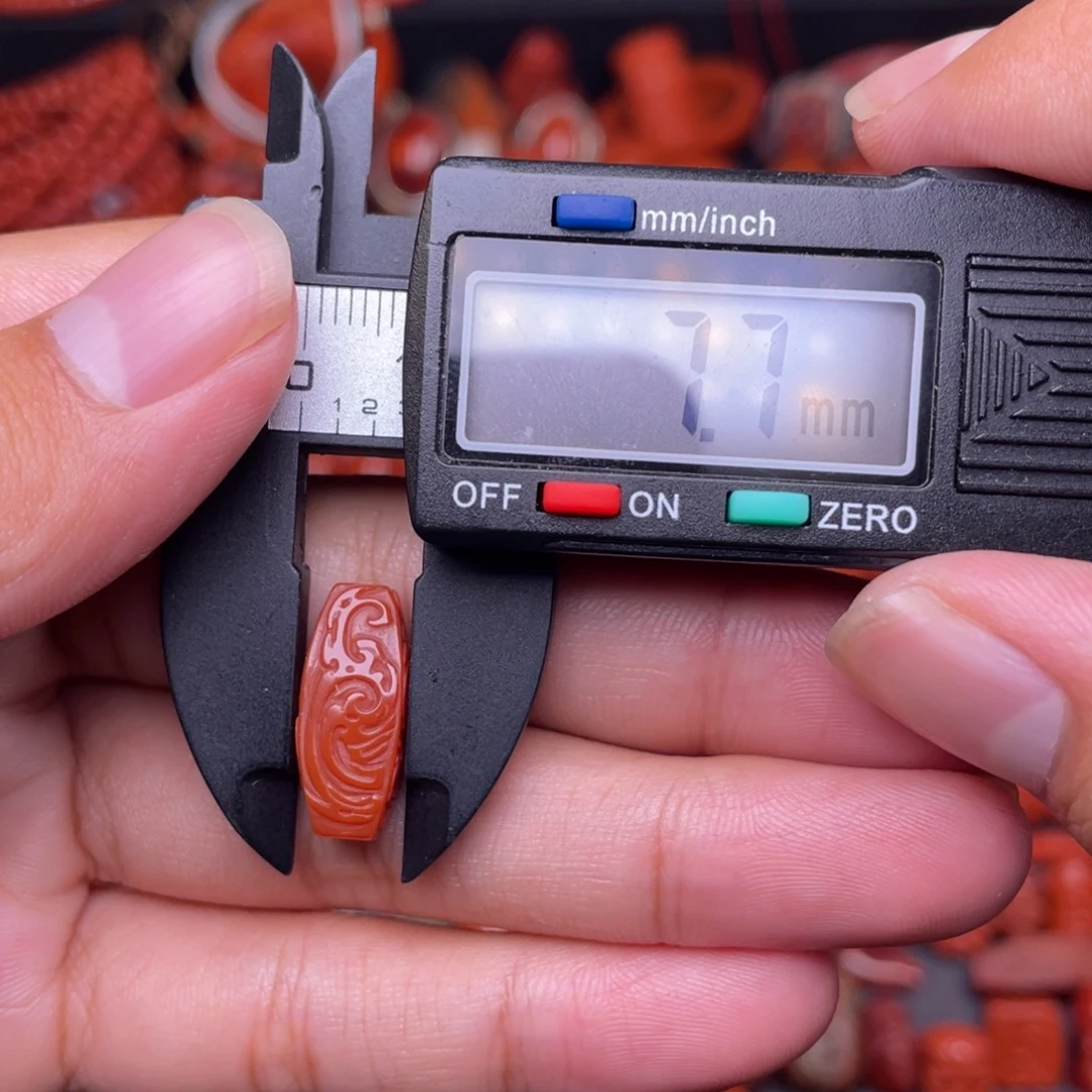 未镶嵌配饰南红玛瑙