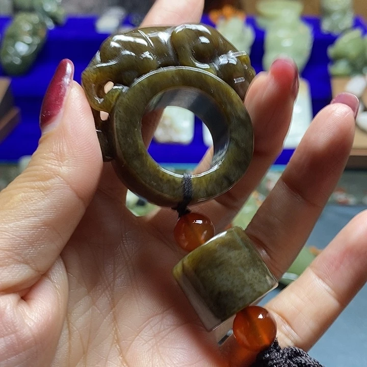 未镶嵌和田玉挂件