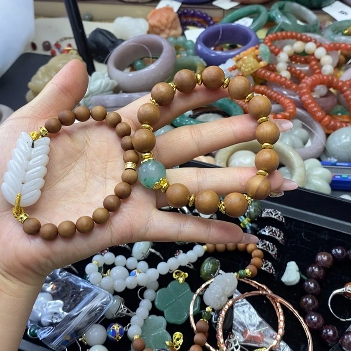 石英质玉手镯足银镀金镶嵌