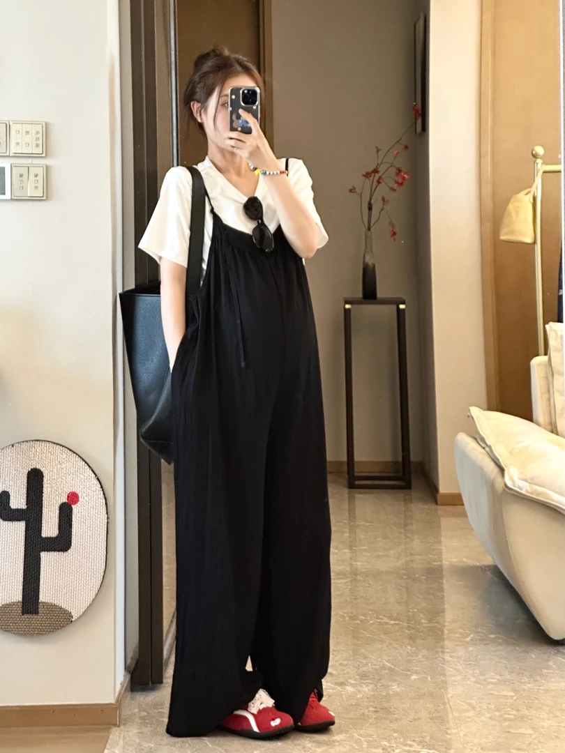 孕妇装2025春夏新款宽松舒适休闲短袖上衣时尚减龄孕妇背带裤套装