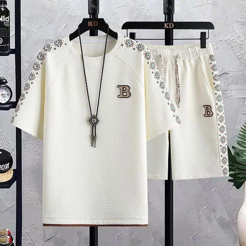 2025夏季冰丝套装男士2025新款潮流短袖T恤薄款透气华夫格休2025