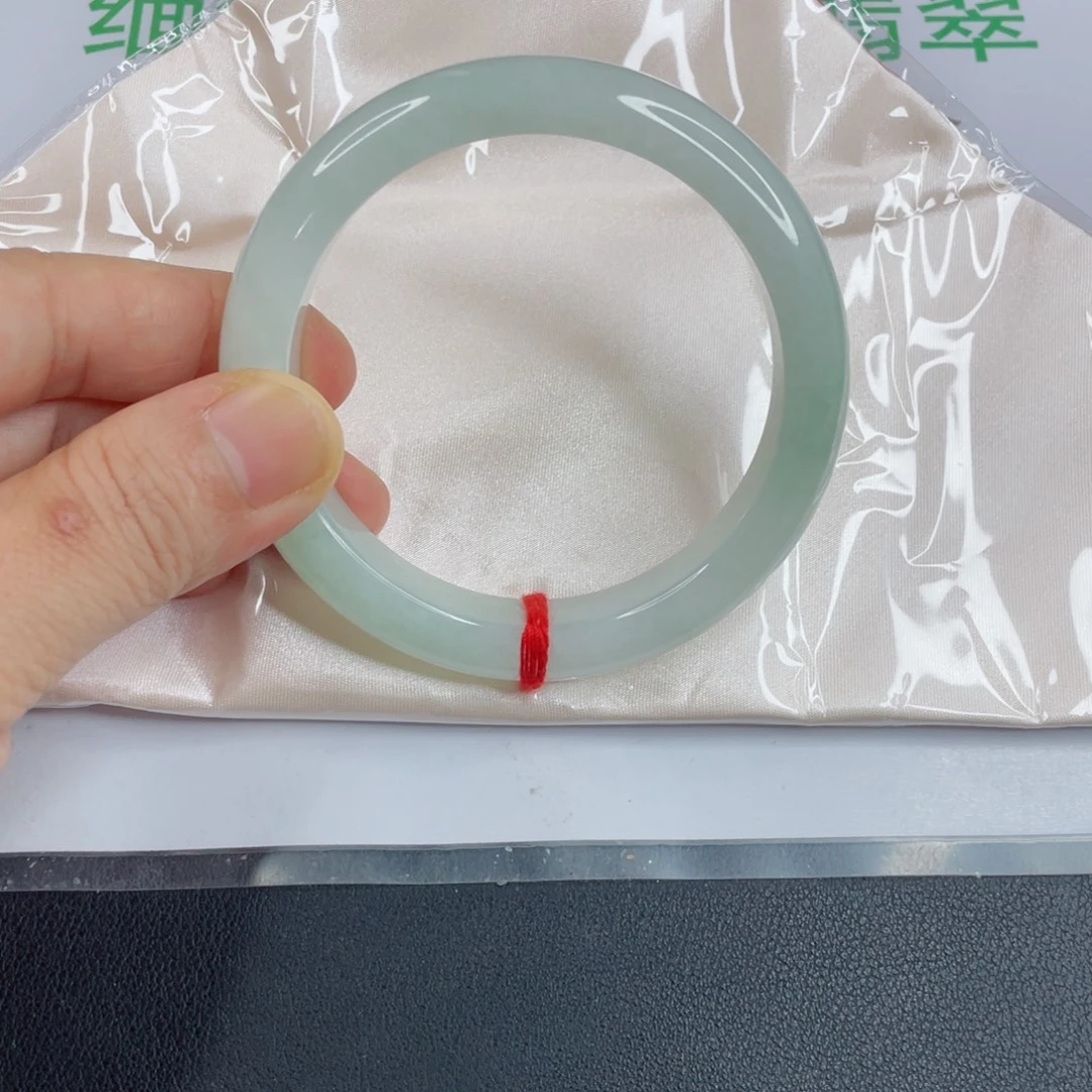三***凉翡翠未镶嵌手镯翡翠手镯