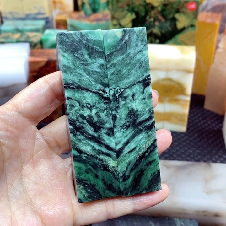 青田石印石郝**叶缅甸石头