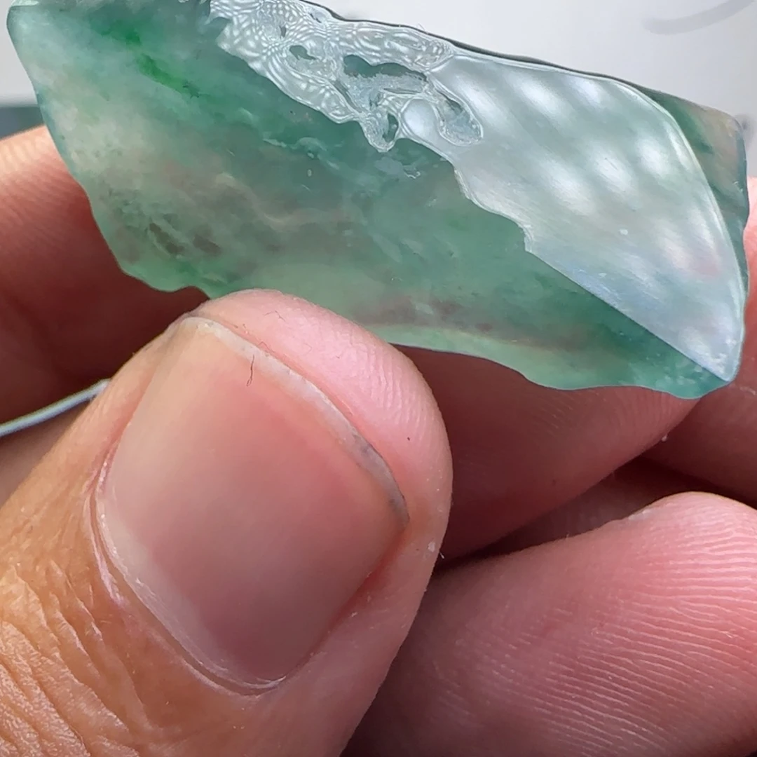 定制翡翠未镶嵌不包工