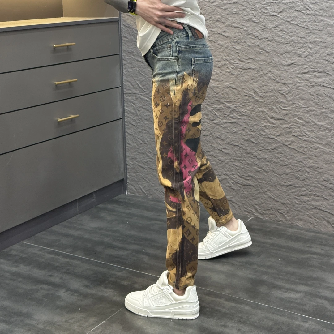 2025春季新款时尚休闲百搭印花男士小脚牛仔裤2183