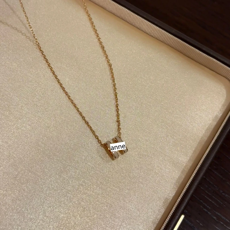 铜合金项链 轻奢迷你奶茶色字母滴釉时尚项链【X588】