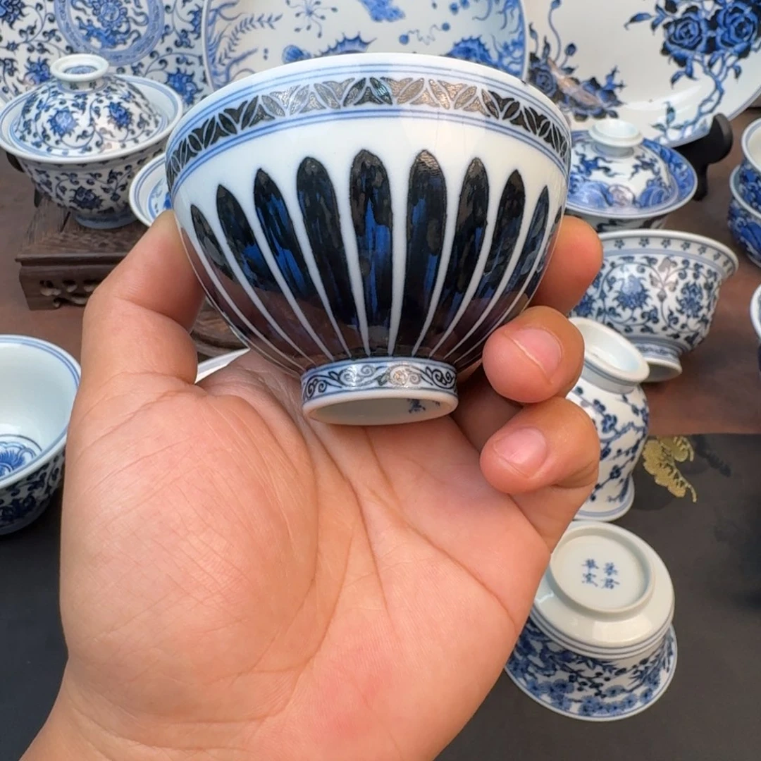 摆件菊瓣鸡心杯手绘