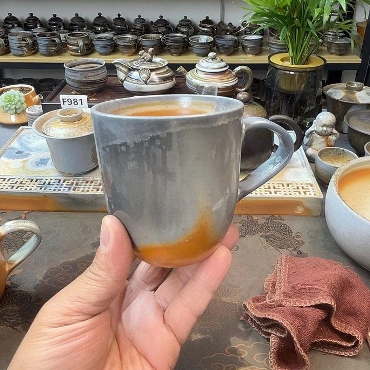 茶盏竞拍商品不退不换