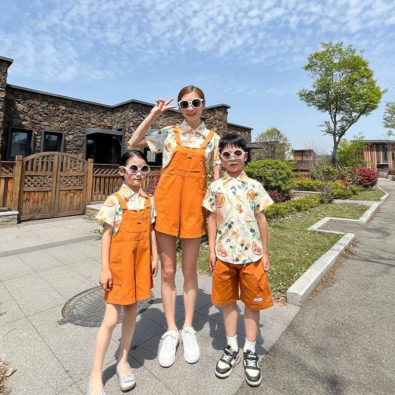 复古港风亲子装一家三口夏季花衬衫海边度假风洋气母女背带裤套装
