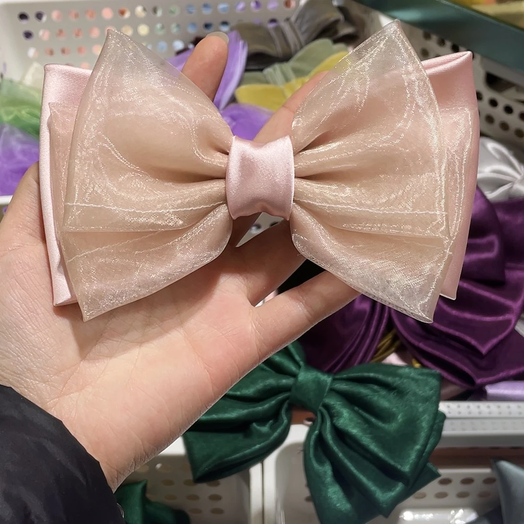 苏***雪布艺铁合金特价商品