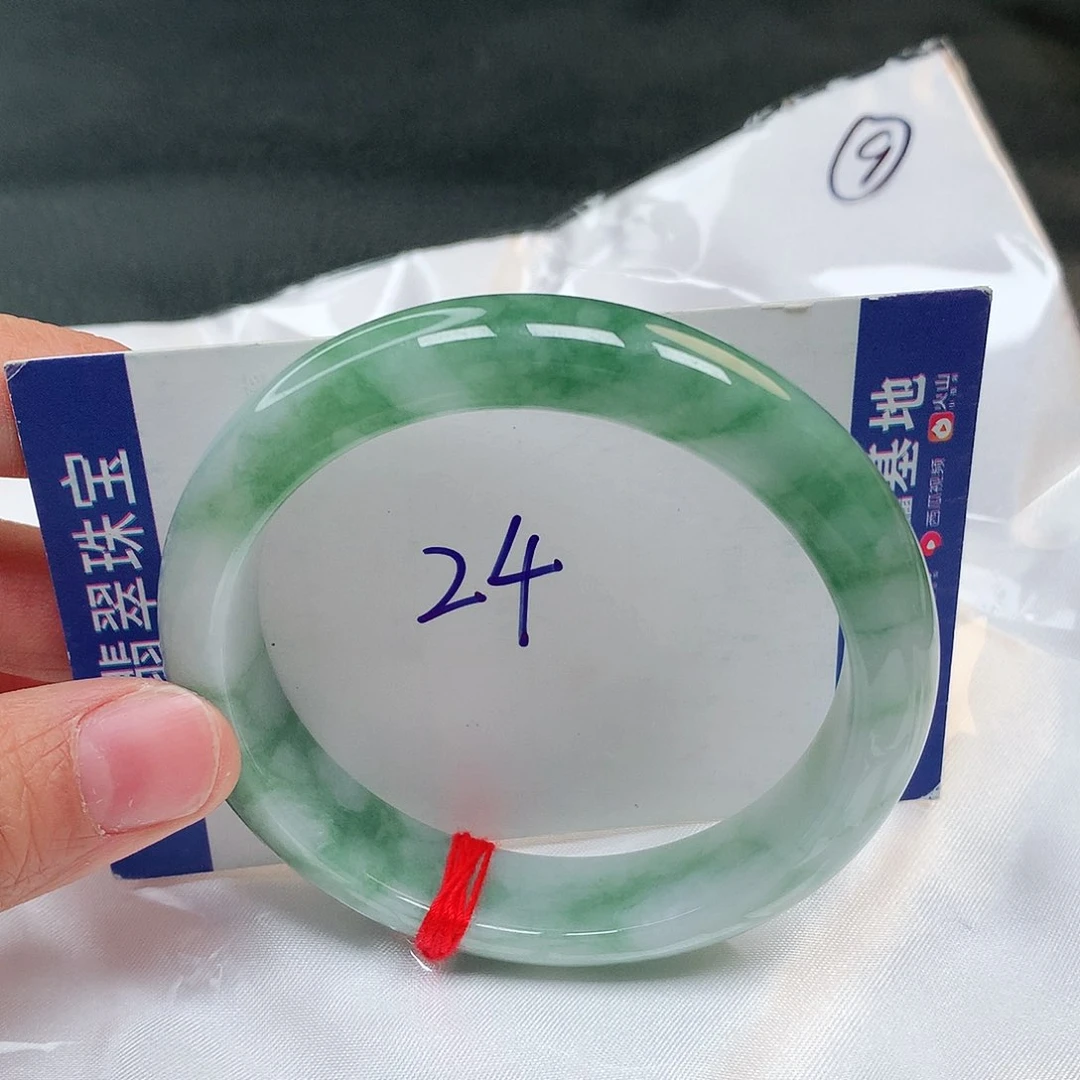 翡翠手镯未镶嵌24号