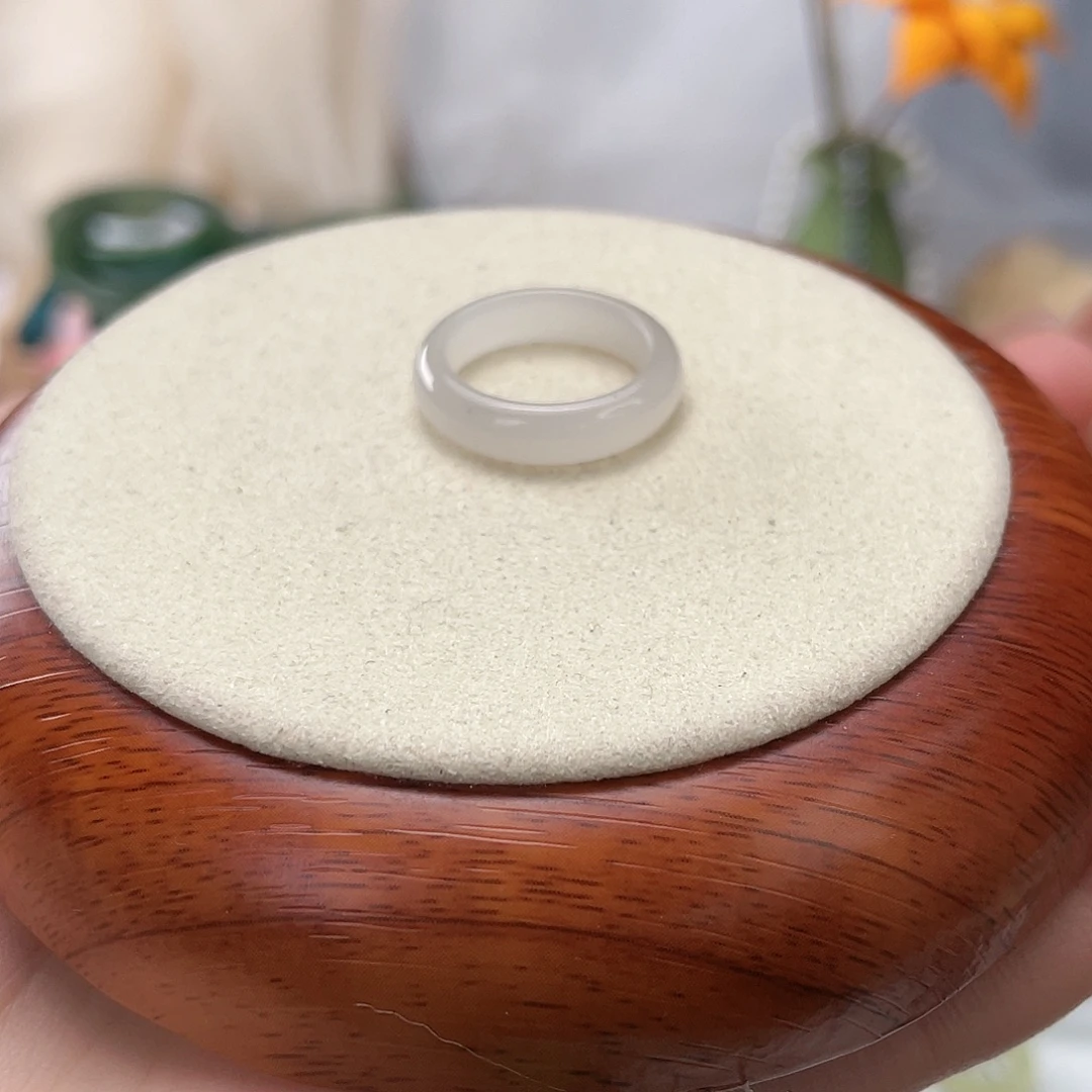 和田玉未镶嵌戒指冰白细条16.0v3