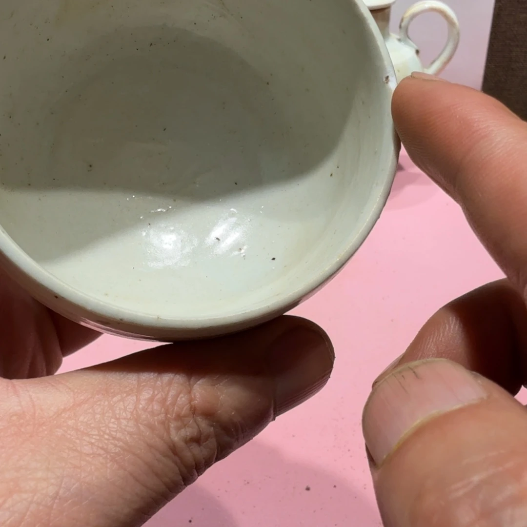 逸***轩陶其他漂亮的小瓷瓶子