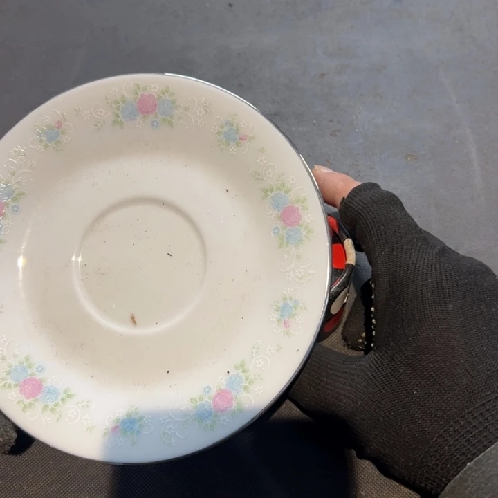 谢***霖瓷片拾六家的瓷器瓷器