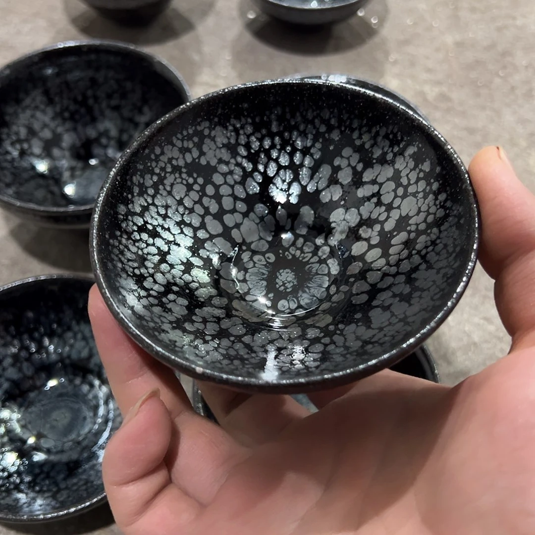 左***薄茶盏燚盏黑底鹧鸪斑灯盏微瑕