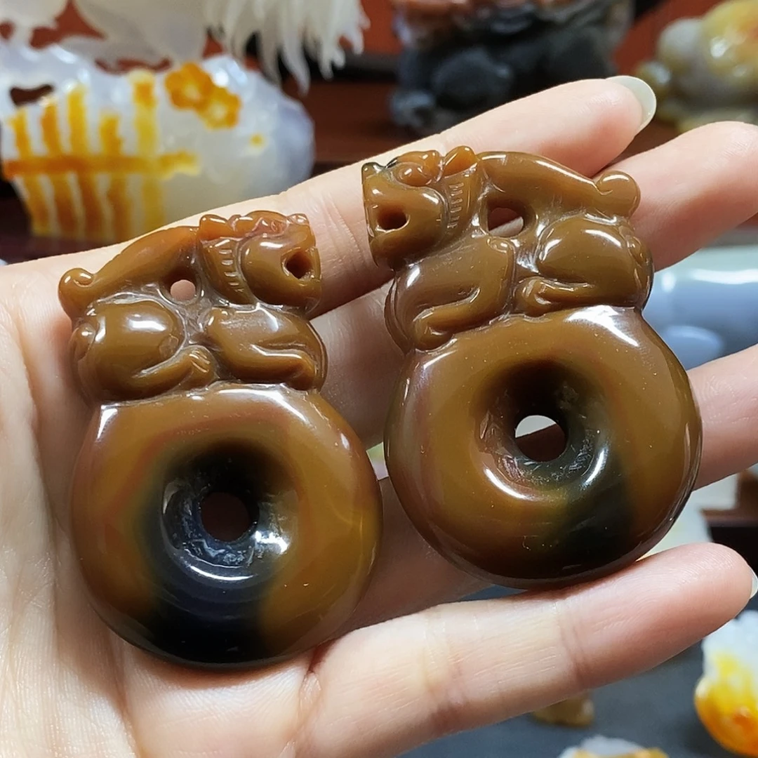 玛瑙/玉髓未镶嵌颈饰