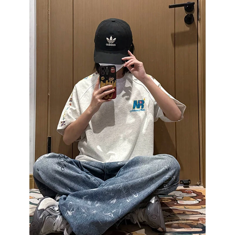 美式高街连肩字母刺绣短袖t恤男款夏季国潮牌痞帅小众半截袖上衣