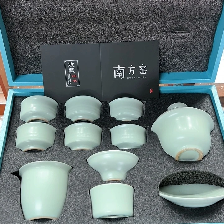 孤品茶具套装等。
