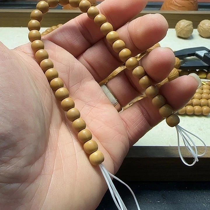 Y***.猴头核桃手串全品小老型尺寸0.7mm