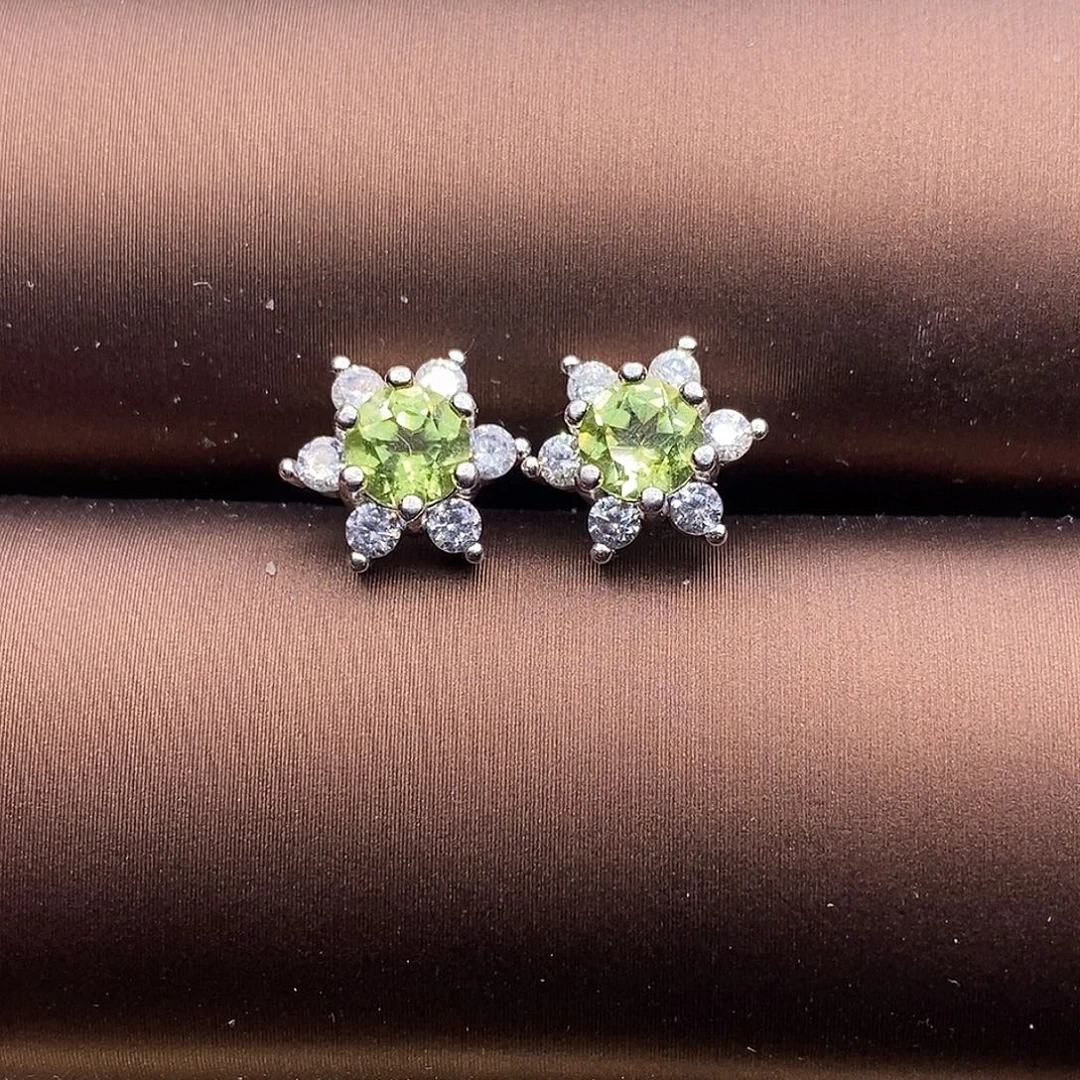 橄榄石银S925镶嵌耳饰