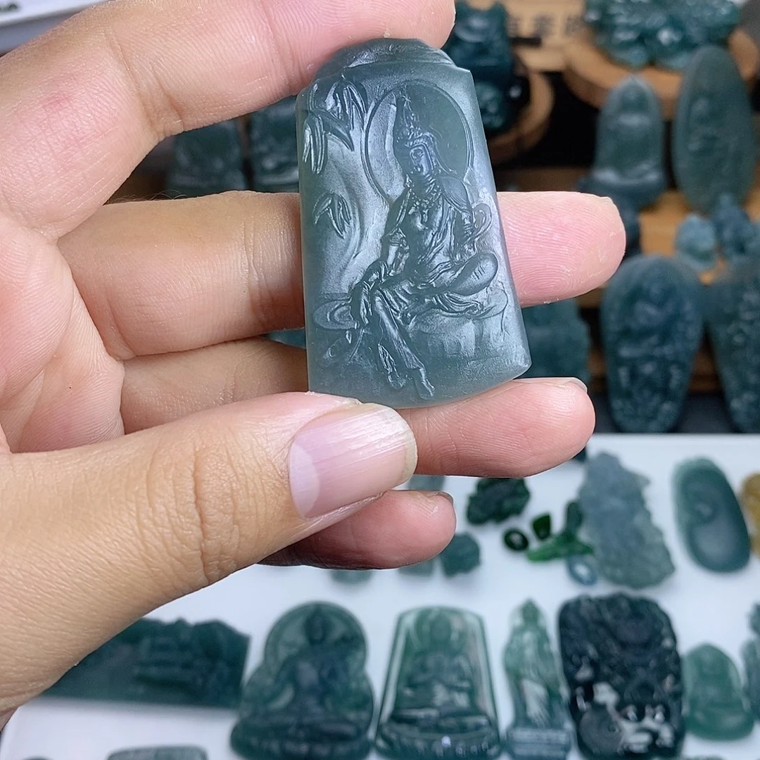 定制翡翠未镶嵌观音