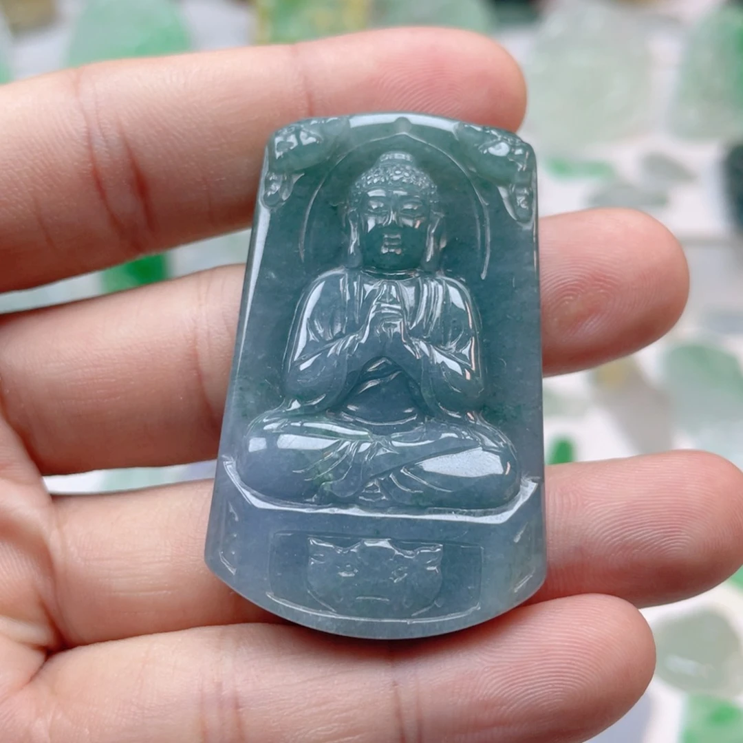 翡翠颈饰未镶嵌大日