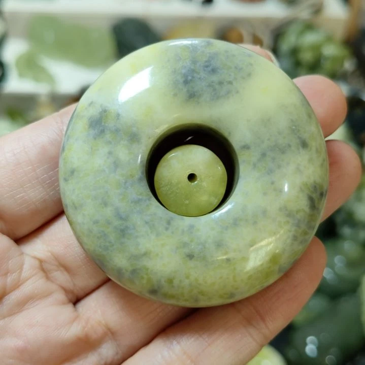 岫玉平安扣未镶嵌