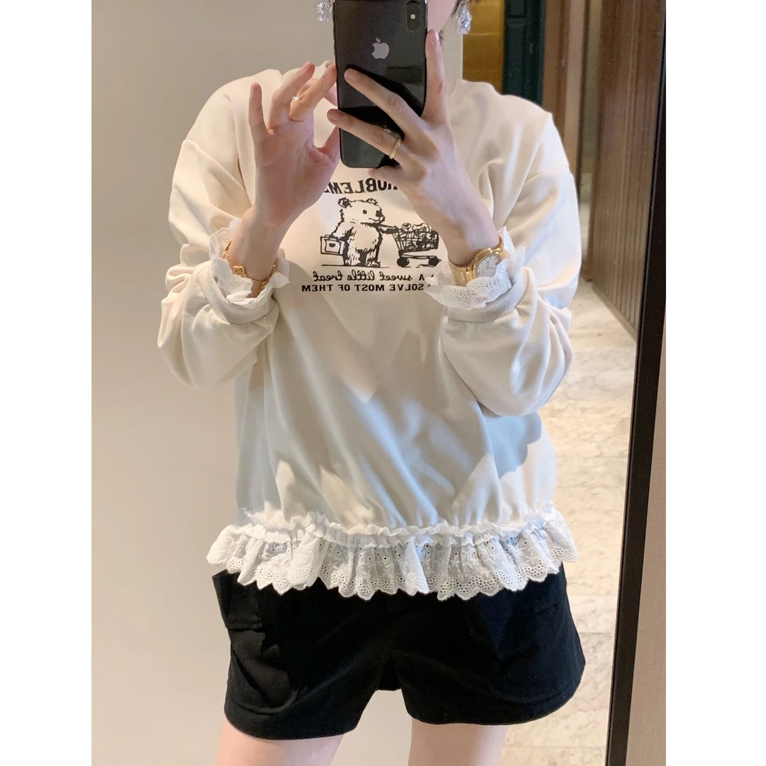 【张静芝】卡通小熊拼钩花边卫衣